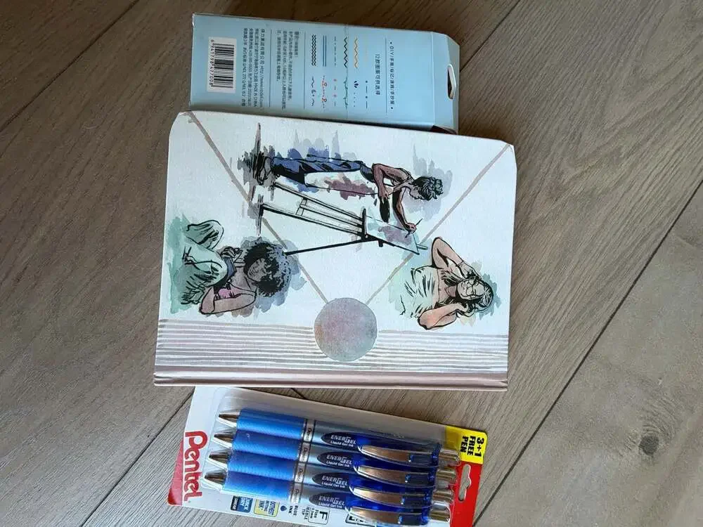 Pentel Ener Gel Pens 4-PackDeli Decorative Stamp Roller,Artist Sketchbook Bundle